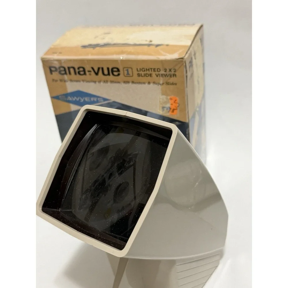 Sawyers Pana-Vue 1 Lighted 2x2 Slide Viewer‎ In Original Box - Cord Missing